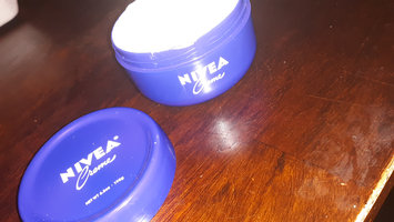 Photo of NIVEA Creme uploaded by Charell G.