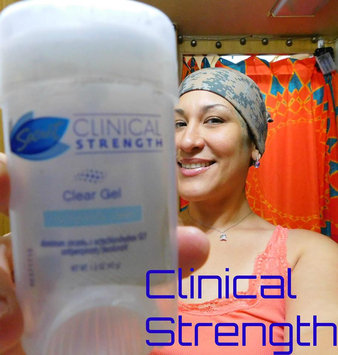 Photo of Secret Clinical Strength Clear Gel Women's Antiperspirant & Deodorant Completely Clean uploaded by Victoria V.