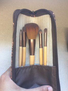 Photo of Eco Tools Six Piece Day-To-Night Clutch Set uploaded by Safwat S.