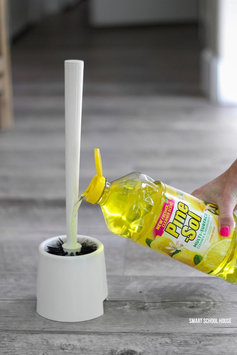 Photo of PineSol Pine Sol Lemon Fresh Cleaner 175oz uploaded by Jéssica S.