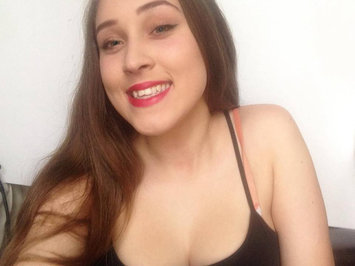 Photo of Smashbox Light it Up Lipstick + Instamatt Set uploaded by Aniwa O.