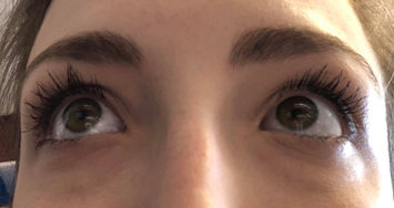 Photo of MARC JACOBS BEAUTY Velvet Noir Major Volume Mascara uploaded by Allison H.