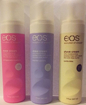 Photo of eos™ Ultra Moisturizing Shave Cream Pomegranate Raspberry uploaded by Diana V.