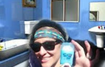 Photo of Secret Outlast Xtend Invisible Solid Completely Clean Antiperspirant/Deodorant uploaded by Victoria V.