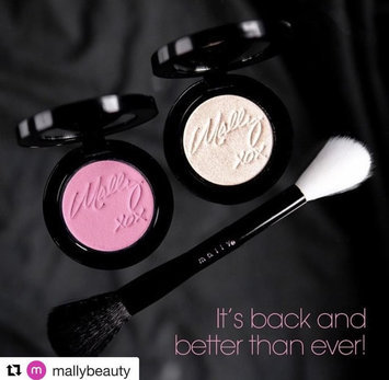 Photo of Mally Beauty Effortless Airbrush Highlighter & Blush Duo uploaded by Ronald W.