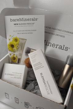 Photo of bareMinerals Blemish Rescue Skin-Clearing Loose Powder Foundation uploaded by Jennifer G.