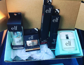 Photo of e.l.f. Cosmetics Eyeshadow Book uploaded by Teresa R.