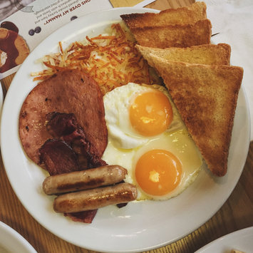 Photo of Denny's uploaded by Jam Jesm T.
