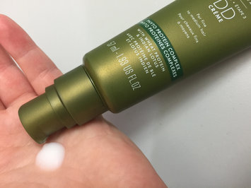 Photo of NEXXUS® CITY SHIELD HAIR CRÈME FOR ALL HAIR TYPES uploaded by Amber F.