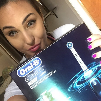 Photo of Oral-B 8000 Genius Electric Rechargeable Toothbrush uploaded by Mirielys P.
