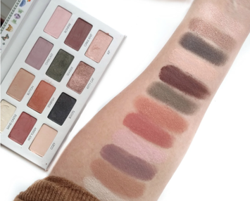Photo of Lorac California Dreaming Eyeshadow Palette uploaded by Viana P.