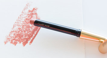 Photo of Hourglass Confession Ultra Slim High Intensity Refillable Lipstick uploaded by Ivy B.