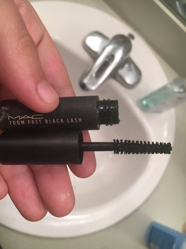 Photo of M.A.C Cosmetics Zoom Lash Mascara uploaded by Antonia T.