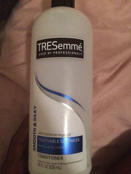 Photo of TRESemmé Smooth & Silky Conditioner uploaded by Shakira F.
