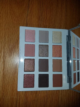 Photo of BH Cosmetics Marble Collection - Warm Stone - 12 Color Eyeshadow Palette uploaded by Sarina🌼 T.