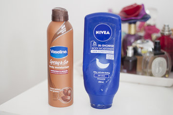 Photo of NIVEA In-Shower Body Lotion uploaded by pink g.