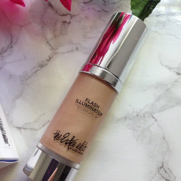 Photo of The Estée Edit by Estée Lauder Flash Illuminator uploaded by Liana V.