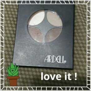 Photo of (6 Pack) ARDELL Brow Defining Kit uploaded by Blanca P.
