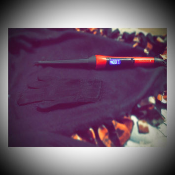 Photo of Remington TStudio SILK Ceramic Curling Wand 1/2