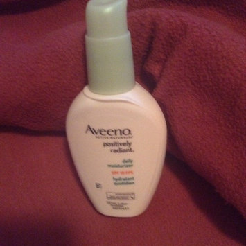 Photo of Aveeno® Positively Radiant Daily Moisturizer SPF 15 uploaded by Barbie S.