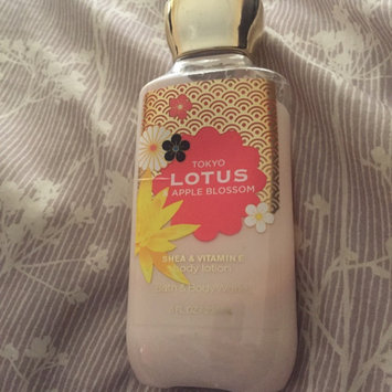 Photo of Signature Collection Body Lotion uploaded by Sophiee S.