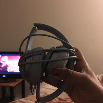 Photo of BEATS by Dr. Dre Beats by Dre Solo 2 Headphones - Gray uploaded by Alexandria M.