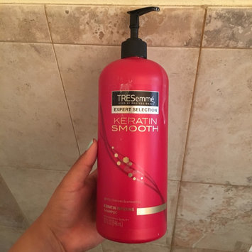 Photo of TRESemmé Keratin Smooth Shampoo uploaded by Harley R.