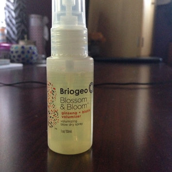 Photo of Briogeo Blossom & Bloom Ginseng + Biotin Volumizing Spray uploaded by Izabela D.