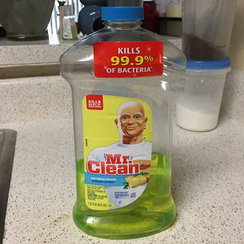 Photo of Mr. Clean Summer Citrus Scent Antibacterial Multi-Purpose Cleaner 40 uploaded by Fernanda M.