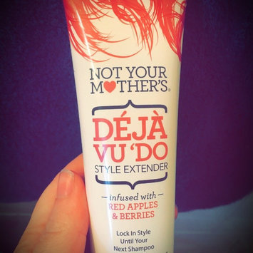 Photo of Not Your Mother’s® Déjà vu ‘Do™ Style Extending Hair Primer uploaded by Grace R.