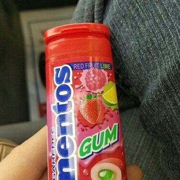 Photo of Mentos Red Fruit Lime - Pocket Bottle uploaded by Yvonne S.