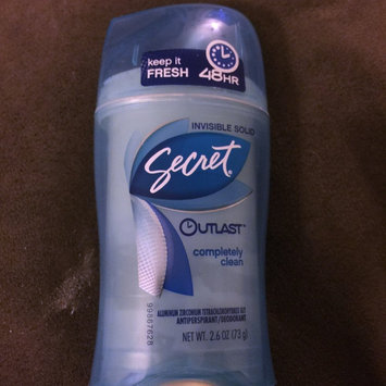 Photo of Secret Outlast Xtend Invisible Solid Completely Clean Antiperspirant/Deodorant uploaded by Larri J.
