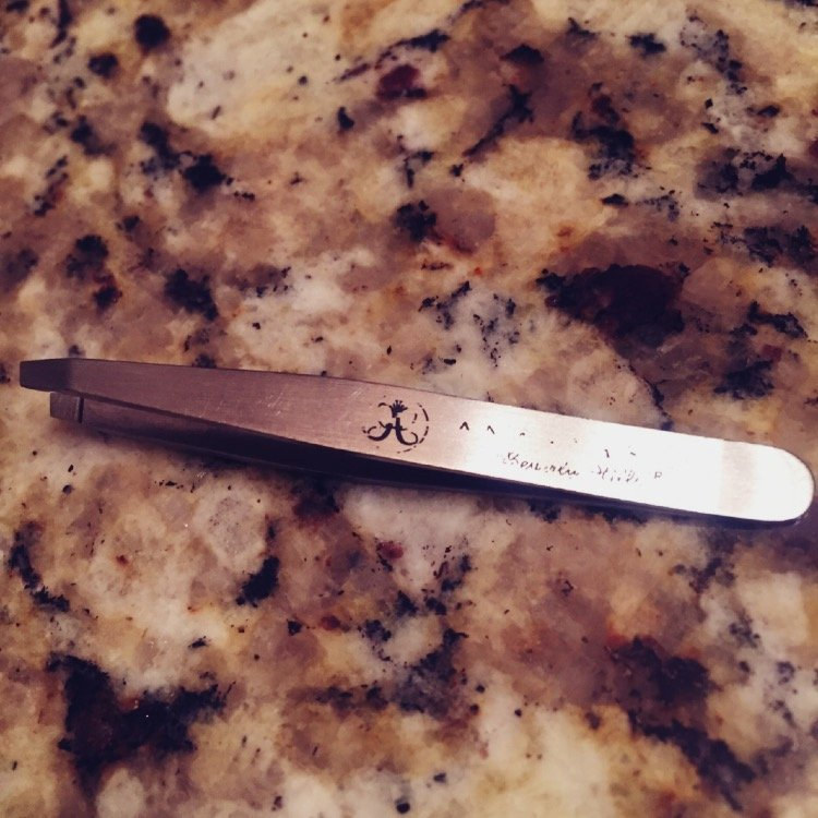 Anastasia Beverly Hills Tweezers