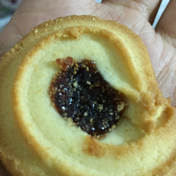 Photo of Knotts Berry Farm Knotts Raspberry Shortbread Cookies 24/2 oz uploaded by Princess Star S.