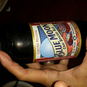 Photo of Blue Moon Seasonal Collection Harvest Pumpkin Ale uploaded by Yesenia B.