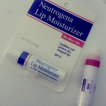 Photo of Neutrogena® Norwegian Formula® Lip Moisturizer with Sunscreen SPF 15 uploaded by Mi Nhong X.