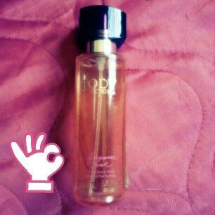 Photo of Victoria's Secret Body Eau De Parfum uploaded by Thaissa R.