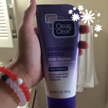 Photo of Clean & Clear® Continuous Control® Acne Cleanser uploaded by Hoan L.