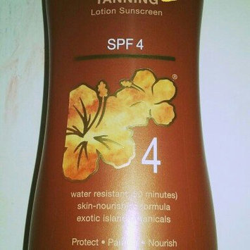 Photo of Hawaiian Tropic® Dark Tanning Lotion Sunscreen uploaded by Amanda W.