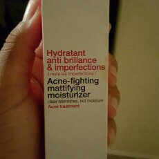 Photo of SEPHORA COLLECTION Acne-Fighting Mattifying Moisturizer uploaded by Camille S.