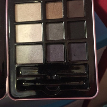 Photo of Hard Candy Look Pro! Tin Smokey Eyes Smokey Eyeshadow Palette uploaded by Stafford M.