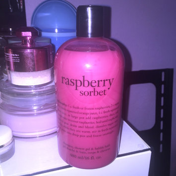 Photo of Philosophy Raspberry Sorbet Bath and Shower Gel for Unisex, 16 Ounce uploaded by Janine L.