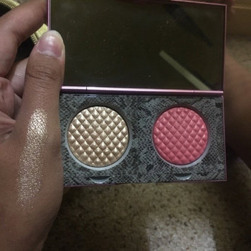 Photo of Mally Beauty Effortless Airbrush Highlighter & Blush Duo uploaded by Mia R.