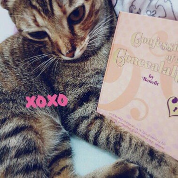 Photo of Benefit Cosmetics Confessions Of A Concealaholic uploaded by Thays P.