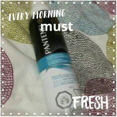 Photo of Pantene Dry Shampoo uploaded by Basia L.