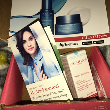 Photo of Clarins Hydra-Essentiel Bi-Phase Serum uploaded by Shawnta W.