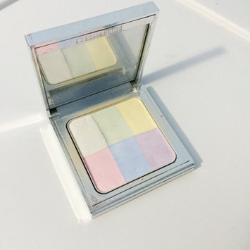 Photo of BOBBI BROWN Brightening Finishing Powder uploaded by Heather L.