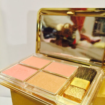 Photo of Estée Lauder Signature Silky Powder Blush uploaded by Escential +.