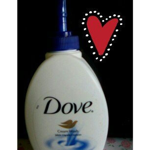 Photo of Dove Beauty Cream Wash uploaded by Daniela M.