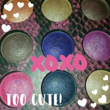 Photo of BH Cosmetics Baked Eyeshadow Palette uploaded by Brooke R.